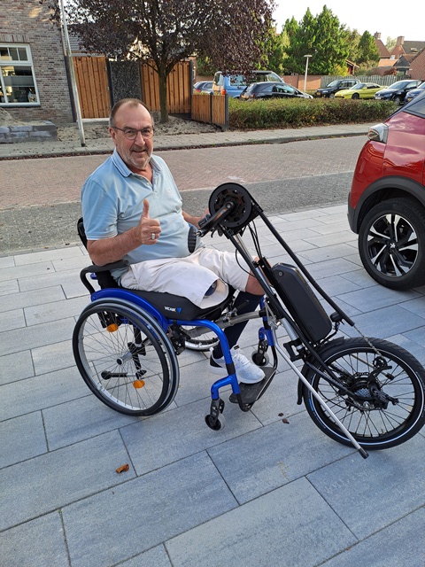 Hans op de handbike